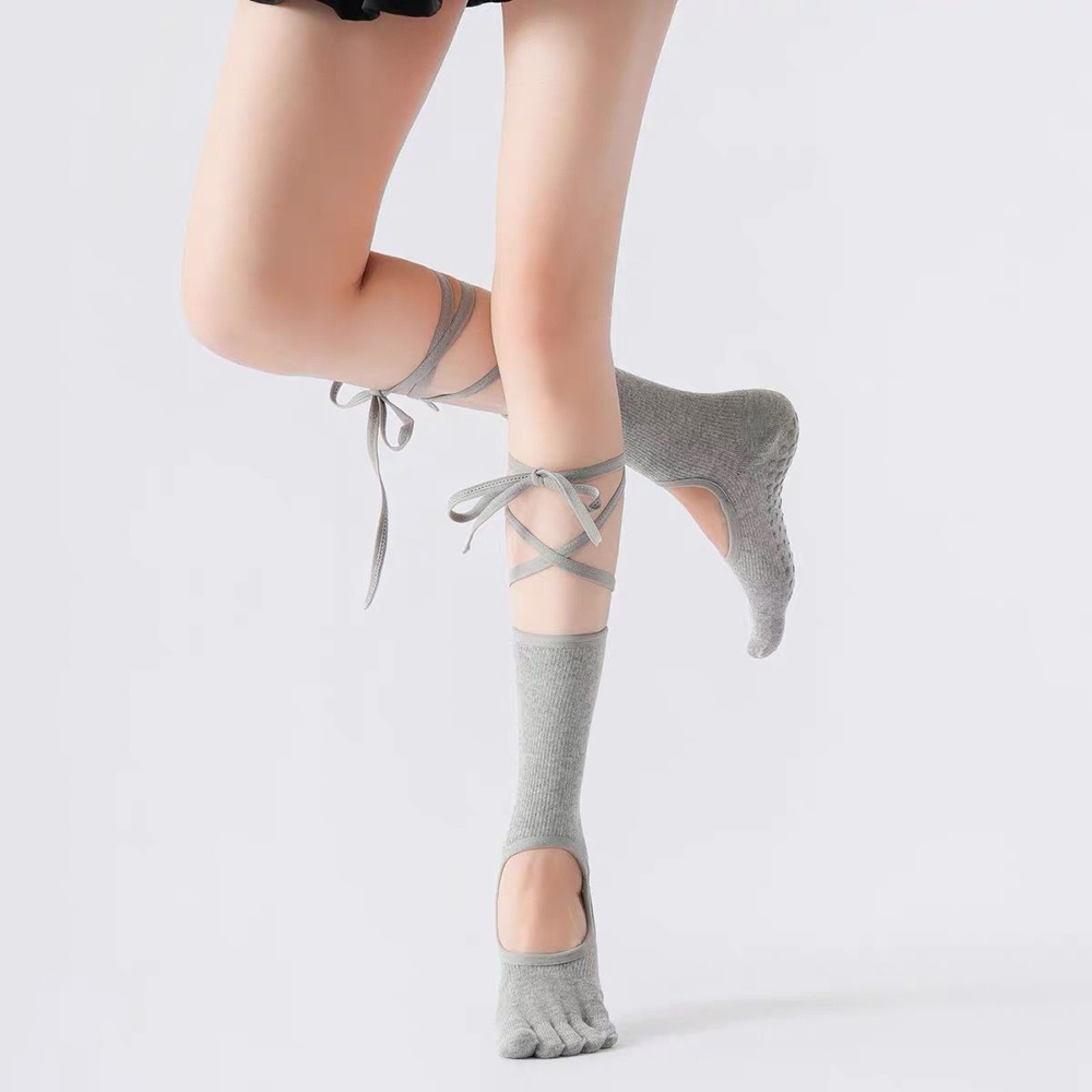 Lace-up Ballet Yoga Socks Wome - Pilates & Yoga Vida review and price